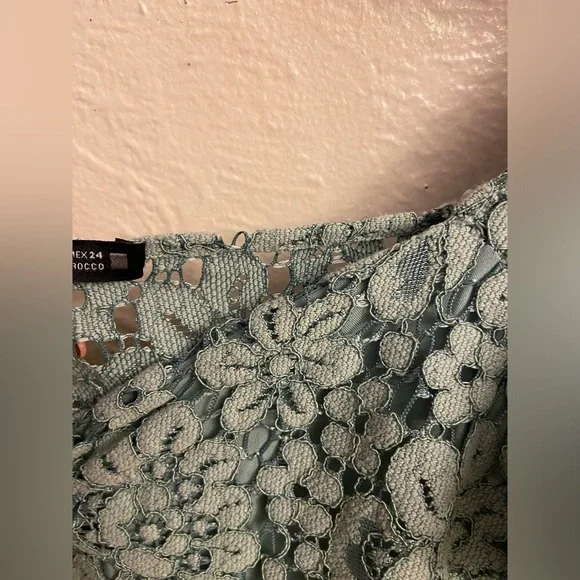 Zara dress - Picture 5 of 11